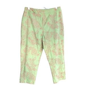 Lilly Pulitzer Embroidered Capri. Bright Green w/ Pink Pineapples. Size 10